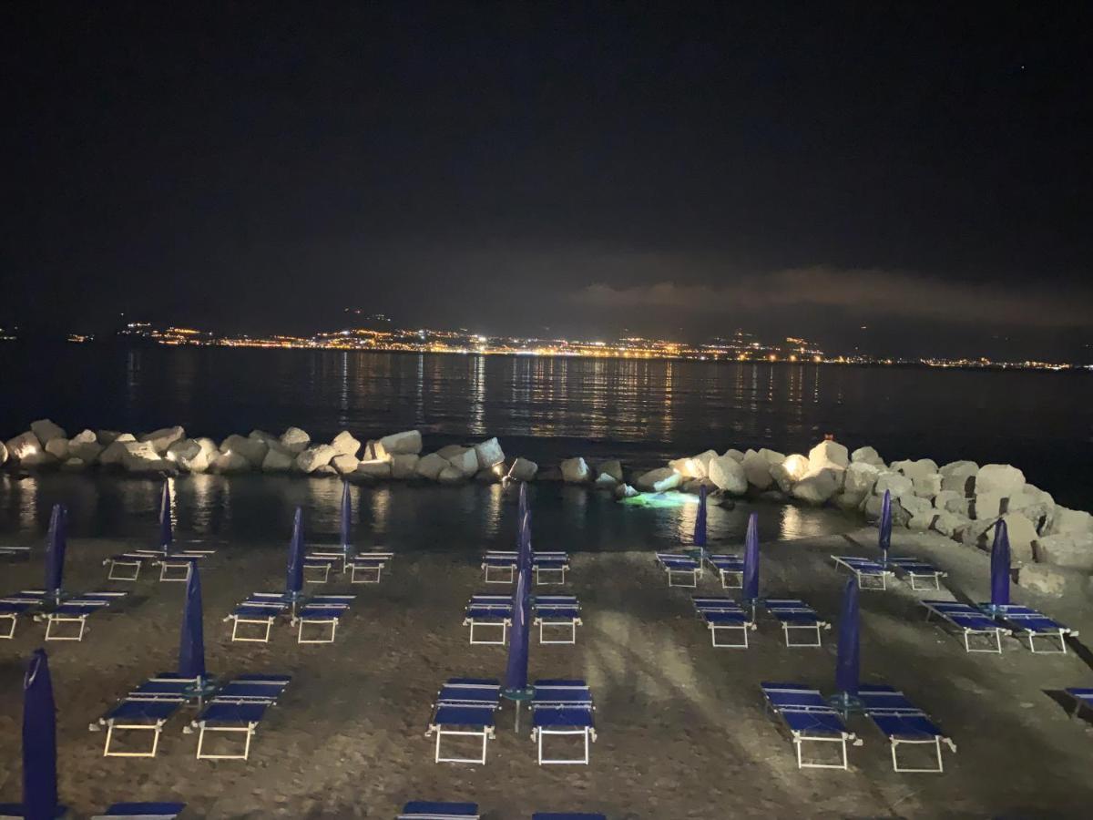 Bed And Beach メッシーナ エクステリア 写真